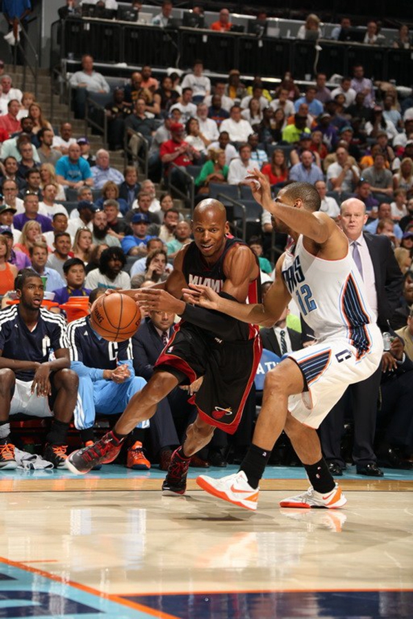 键比赛中利 键比赛中利